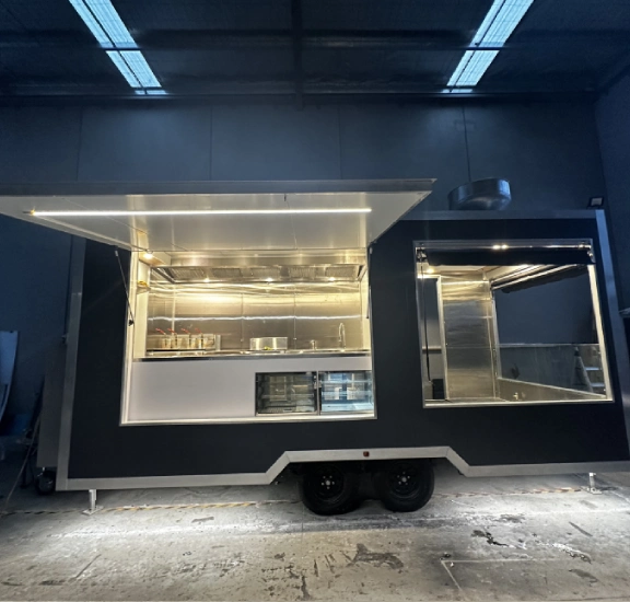 custom_food_trailer_01